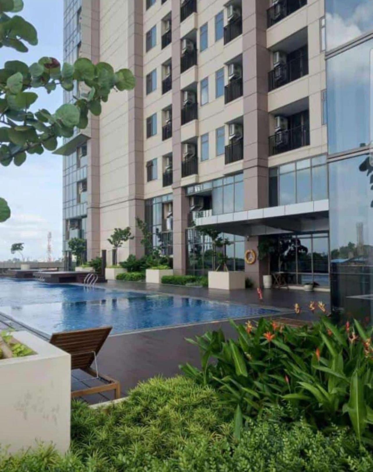 Sakura Garden City Jakarta Exterior foto